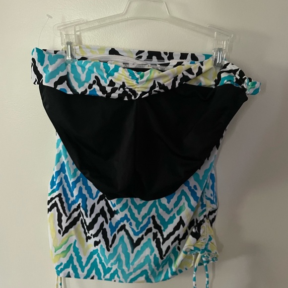 Woman’s Tankini - Picture 2 of 4